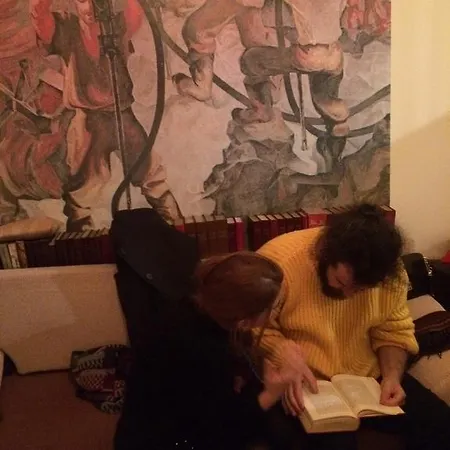 Cosy אכסניה טיראנה